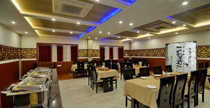 Hotel Karan 3*