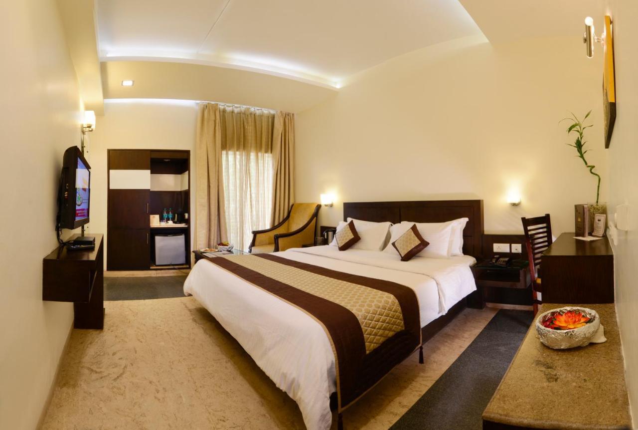 Taj Hotel 4*