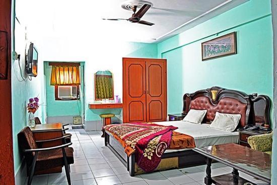 Viren International Agra (Uttar Pradesh)