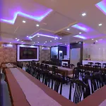 Hotel Sahib\'S Red Carpet - The Family & Corporate Hotel