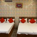 Hotel Rashmi