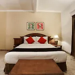 Townhouse Dayal Lodge - A Boutique Hotel