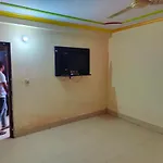 Apna Guest House Home Stay