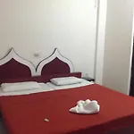 Hotel Safari