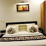 Hotel Aaradhya Residency
