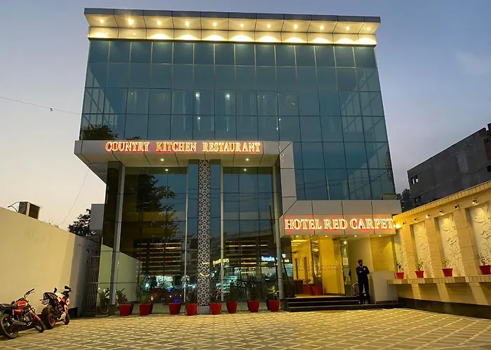 Hotel Sahib\'S Red Carpet - The Family & Corporate Hotel
