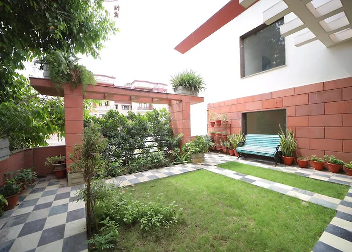 Bansi Home Stay