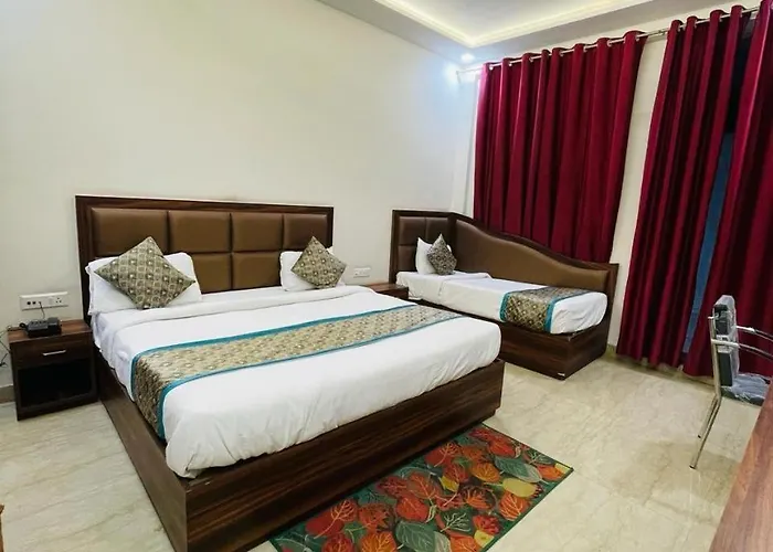 Hotel The Golden Taj By The Golden Taj Group & Hotels