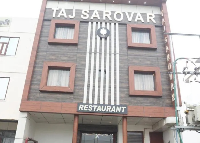 Hotel Taj Sarovar