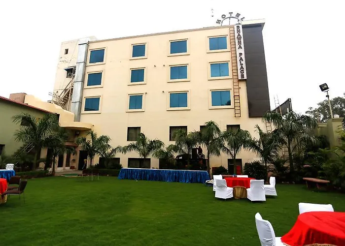 Hotel Bhawna Palace
