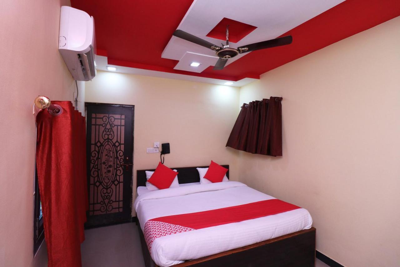 Oyo 37887 Sikandra Palace & Restaurant Hotel