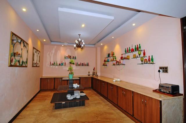 Love hotel Rudra *