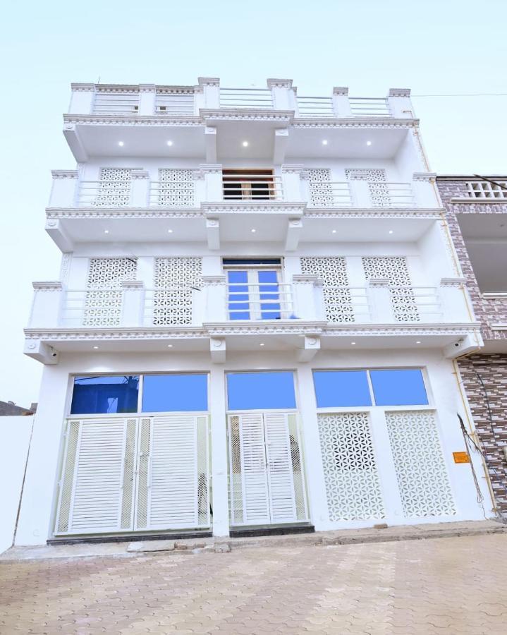Hn Palace Homestay Agra (Uttar Pradesh)