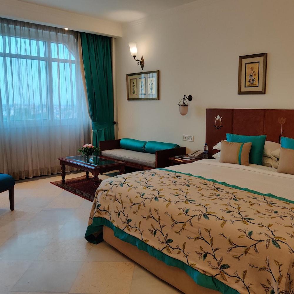 Tajview Agra - Ihcl Seleqtions Hotel