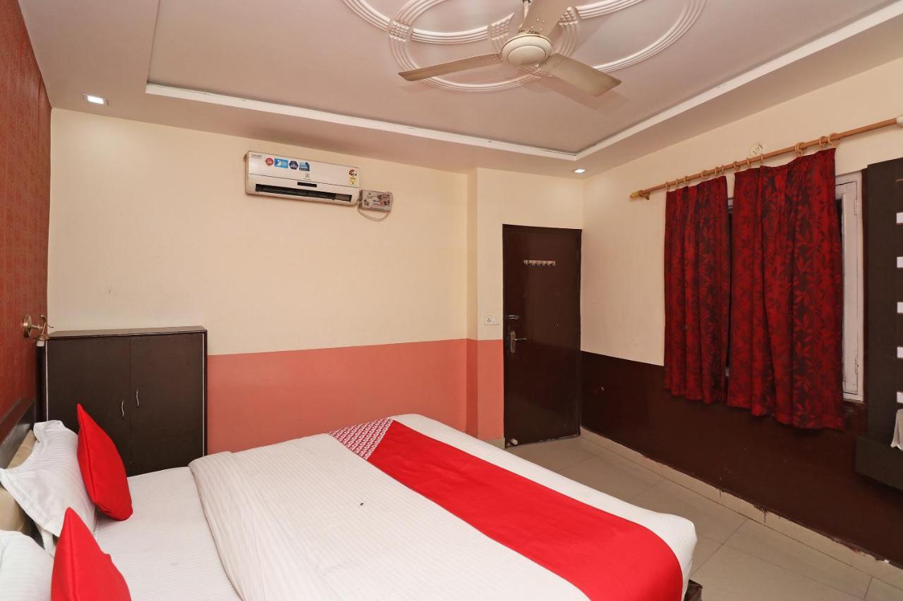 Hotel Raj Paradise 3* Agra (Uttar Pradesh)