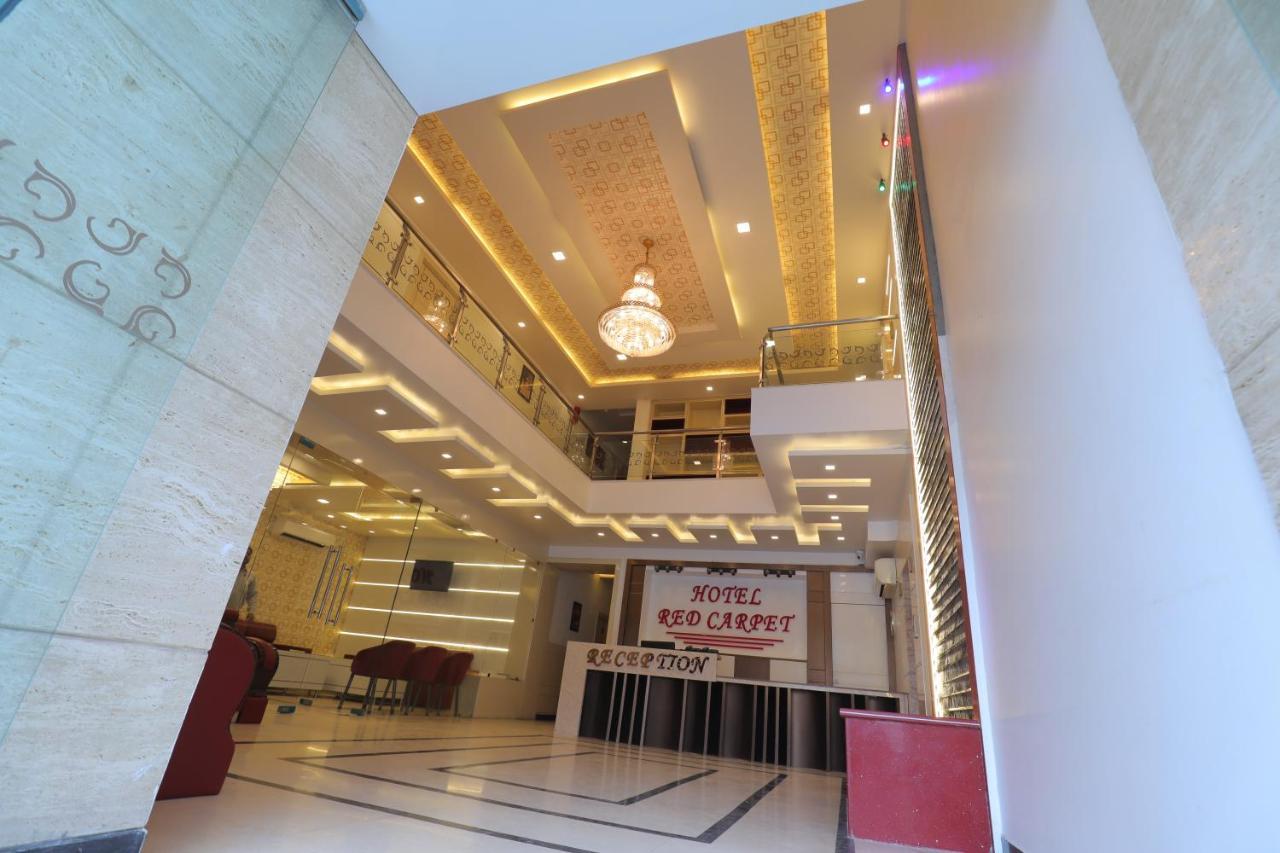 Sahib's Red Carpet - The Family & Corporate Hotel Agra (Uttar Pradesh)