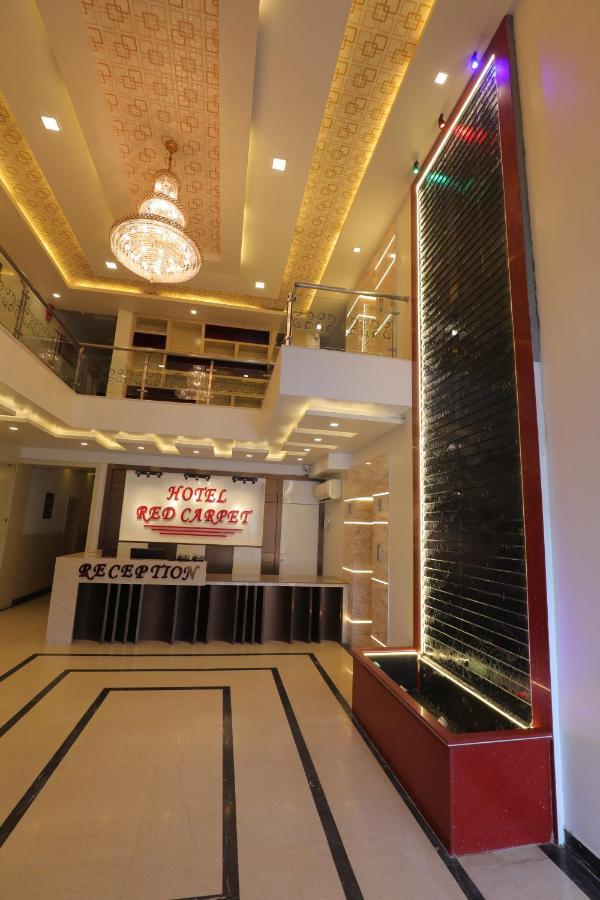 Sahib's Red Carpet - The Family & Corporate Agra (Uttar Pradesh)
