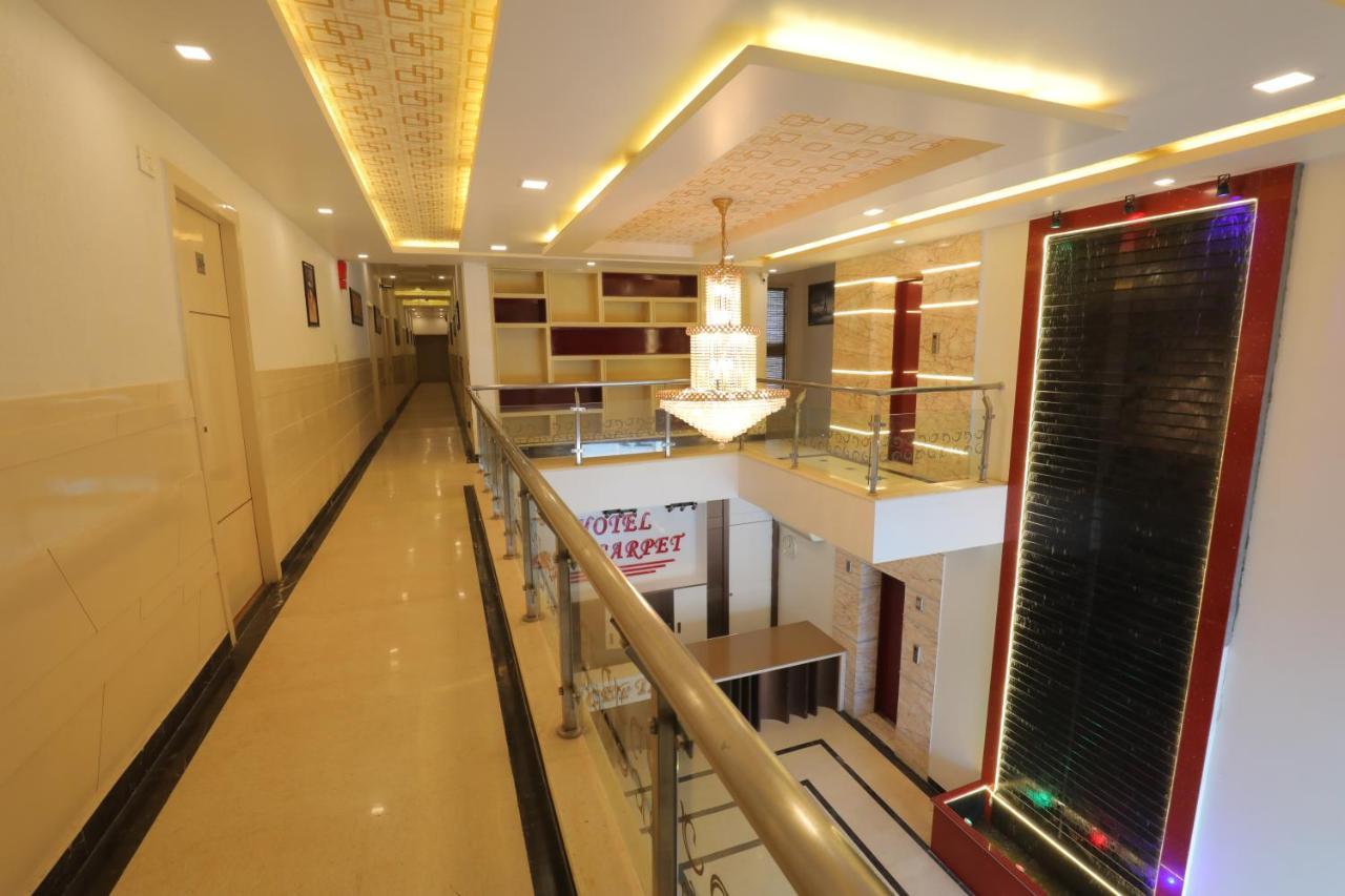 Hotel Sahib's Red Carpet - The Family & Corporate
