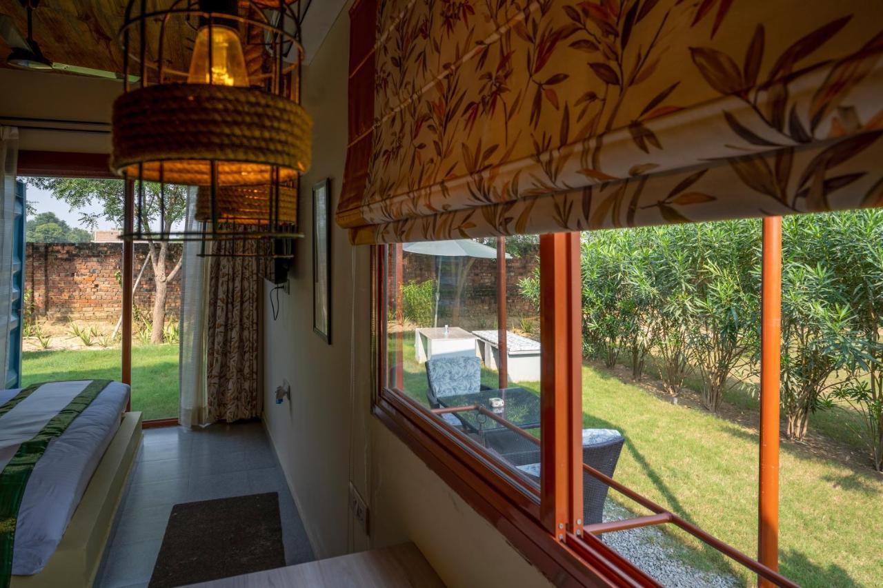 Tree Of Life Ecotainers 4* Agra (Uttar Pradesh)