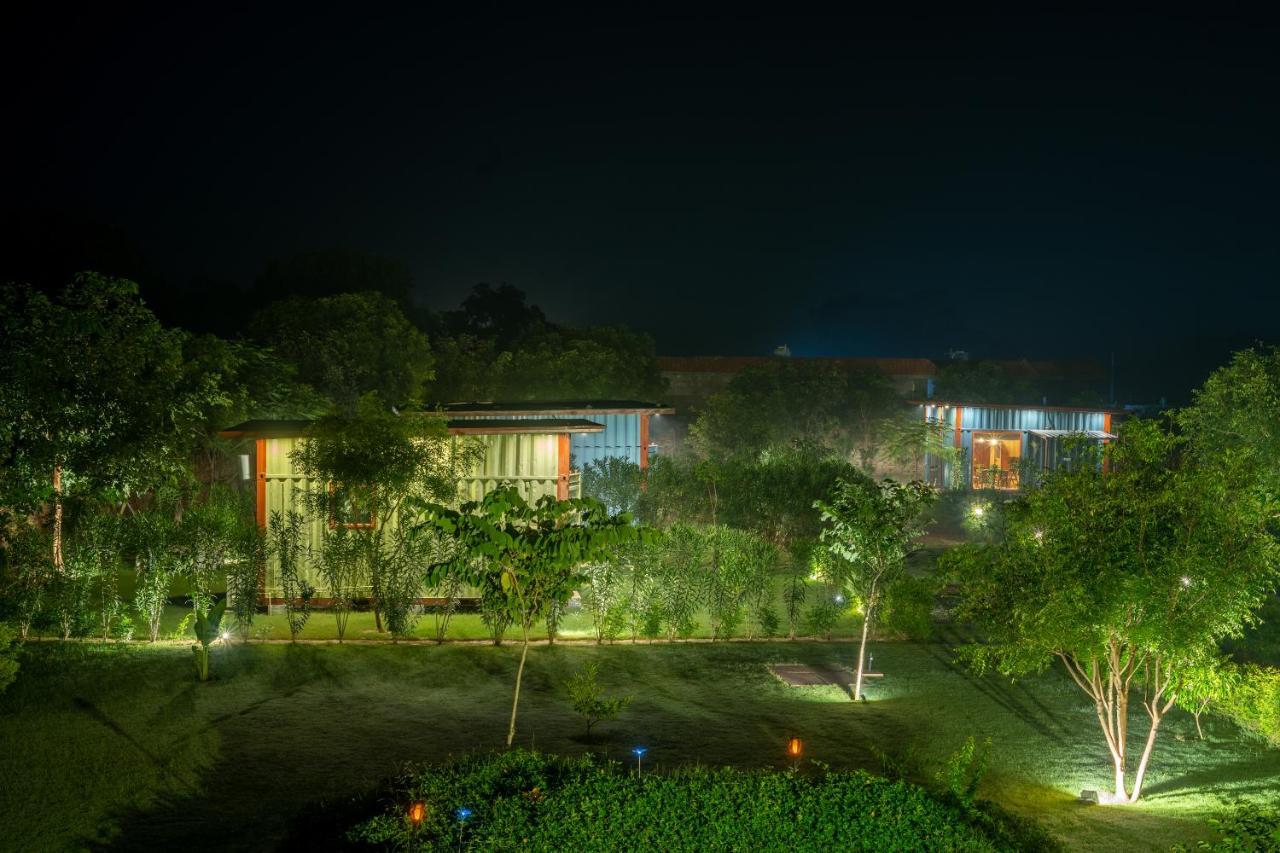 Tree Of Life Ecotainers Resort Agra (Uttar Pradesh)