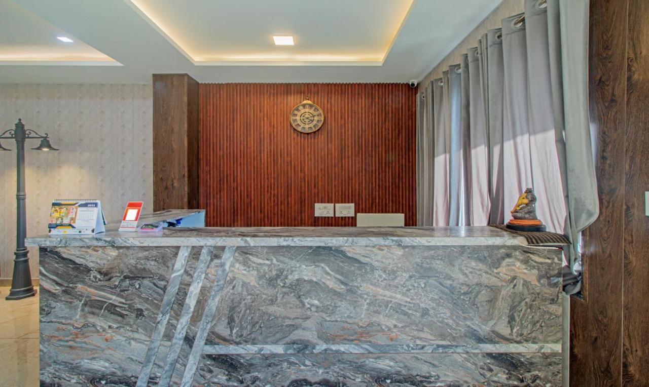 Hotel Treebo The Empire Near Taj Mahal Agra