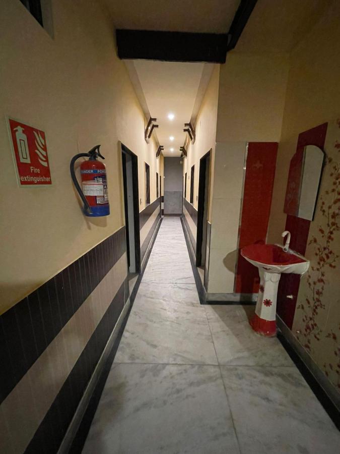 Travel Monkey Hostel Agra (Uttar Pradesh)