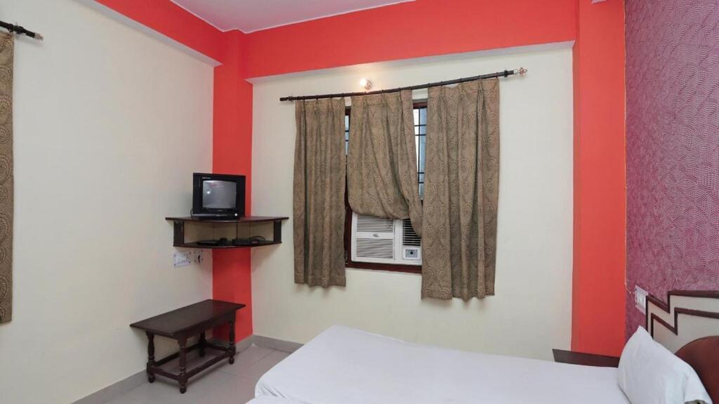 Mohan By Wb Hotel *
