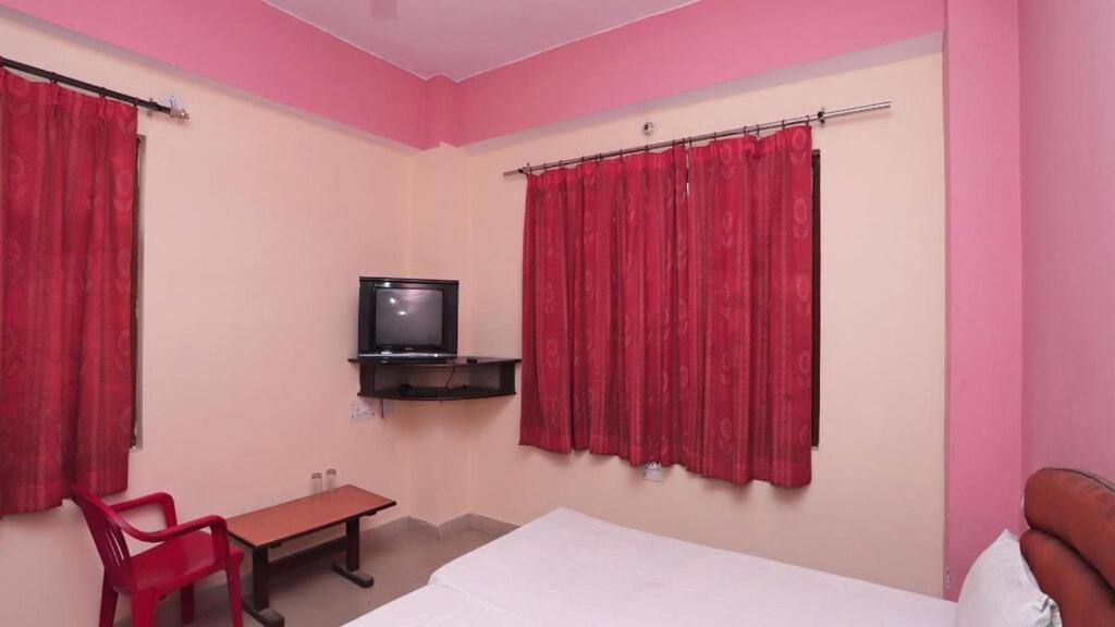 Hotel Mohan By Wb *