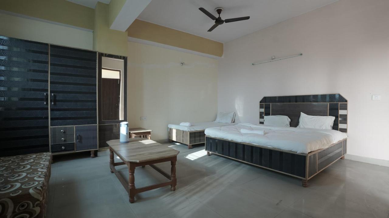 Hotel Mohan By Wb Agra (Uttar Pradesh)