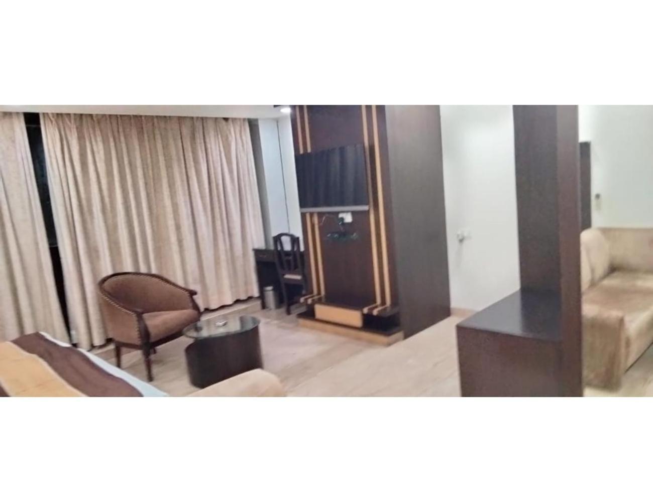 Homestay Blue Sapphire, Agra *