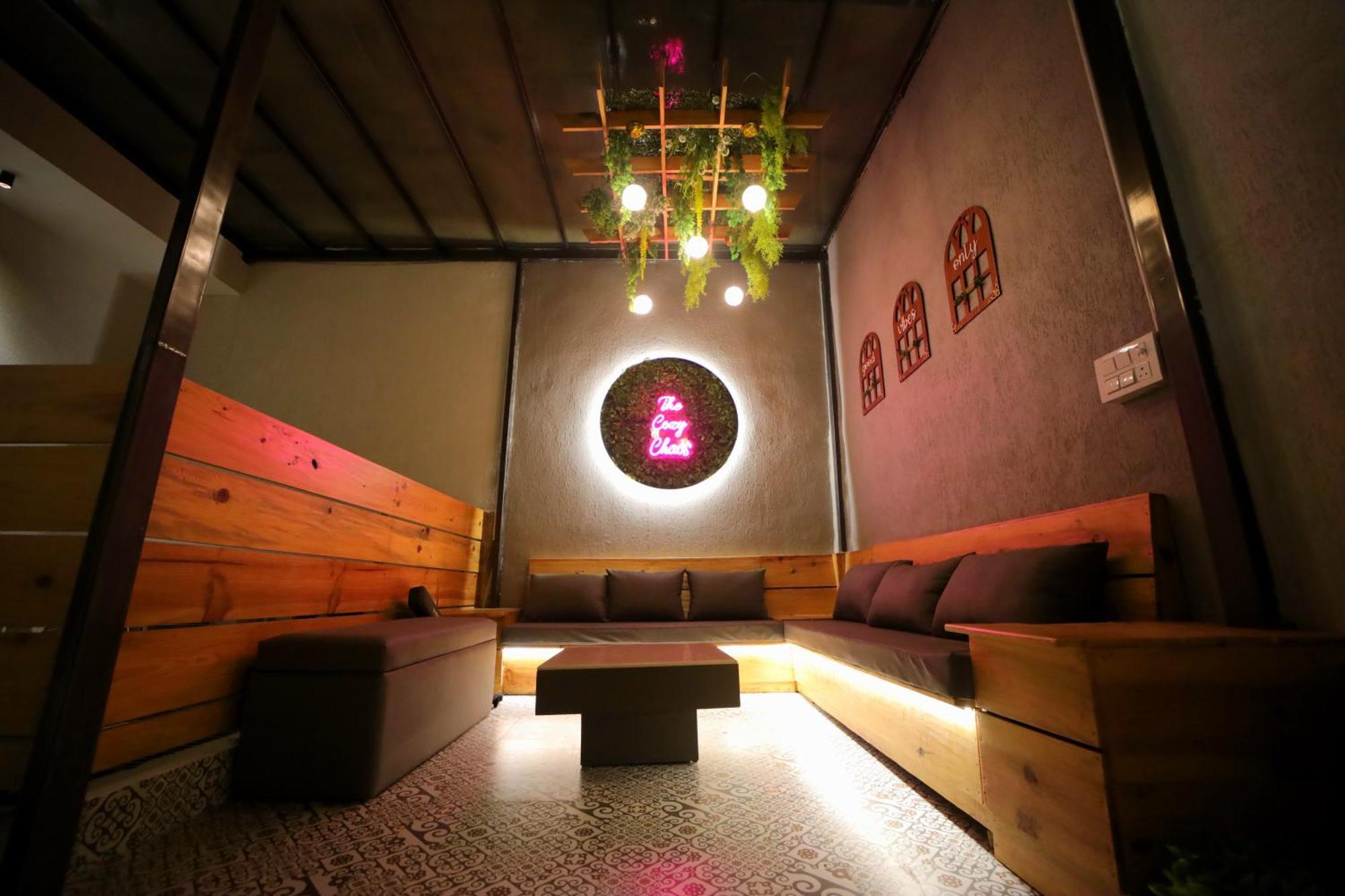 The Cozy Chaos * Agra (Uttar Pradesh)
