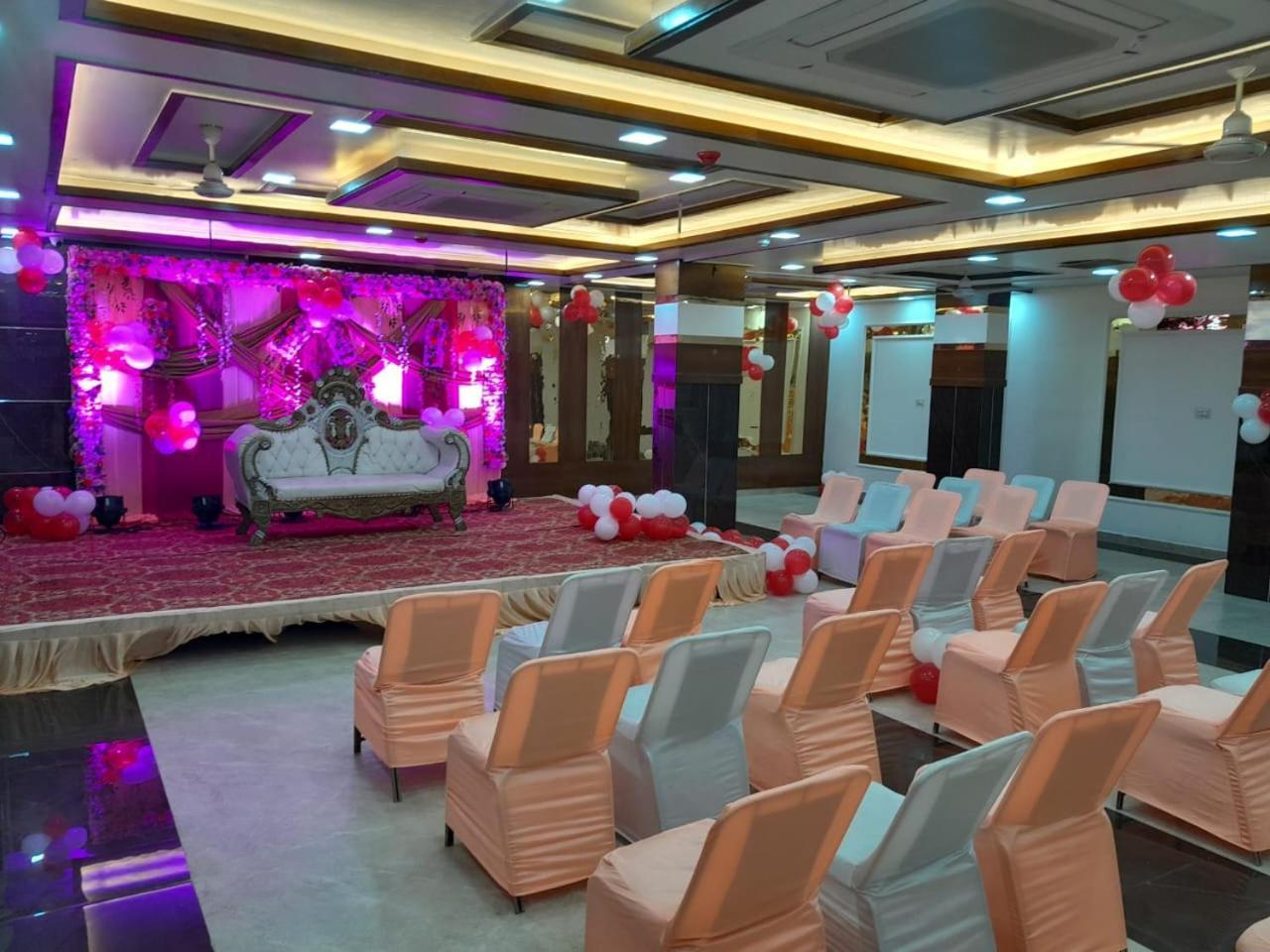Hotel Rich Grand Hotel 4*
