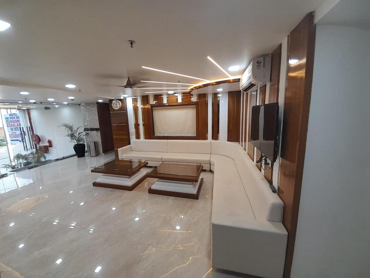 Hotel Rich Grand Hotel Agra (Uttar Pradesh)