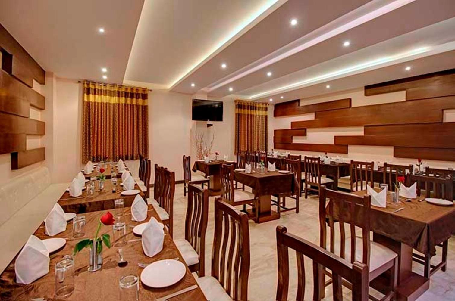 Love hotel Rudra