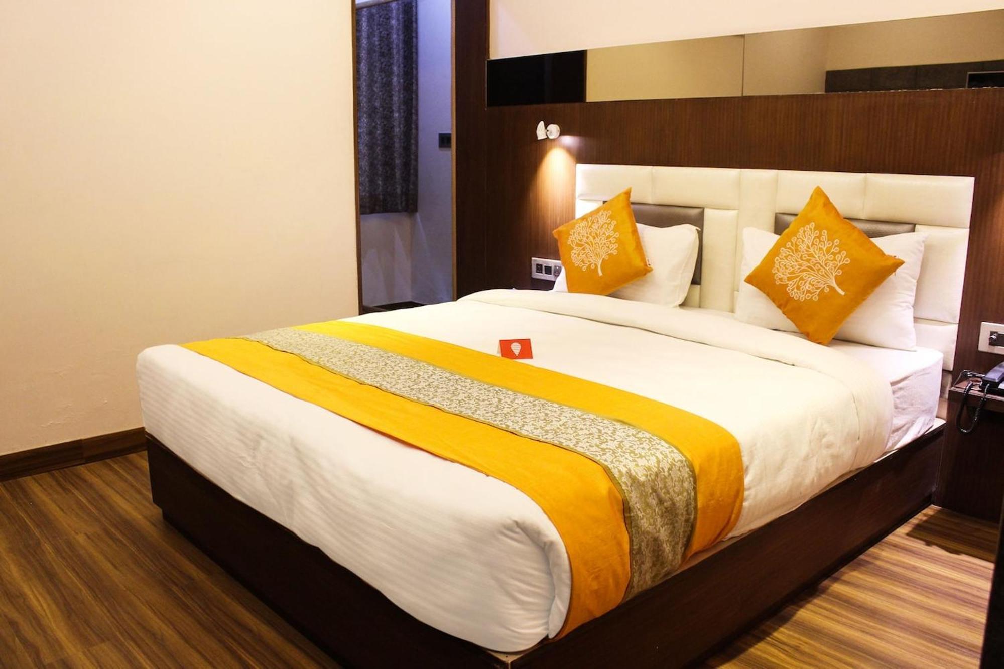 Rudra Love hotel *
