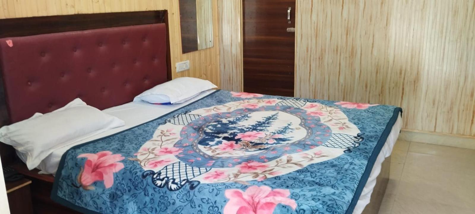 Hotel Host Near Taj Agra (Uttar Pradesh)