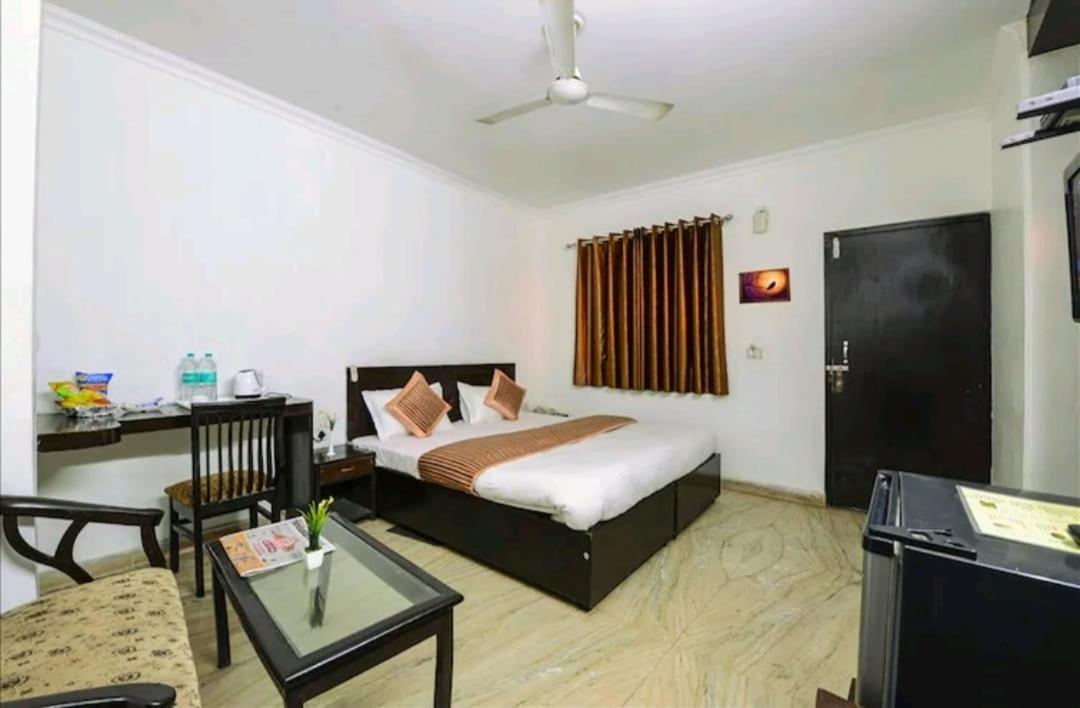 The First By Goyal Hoteliers Hotel 2*