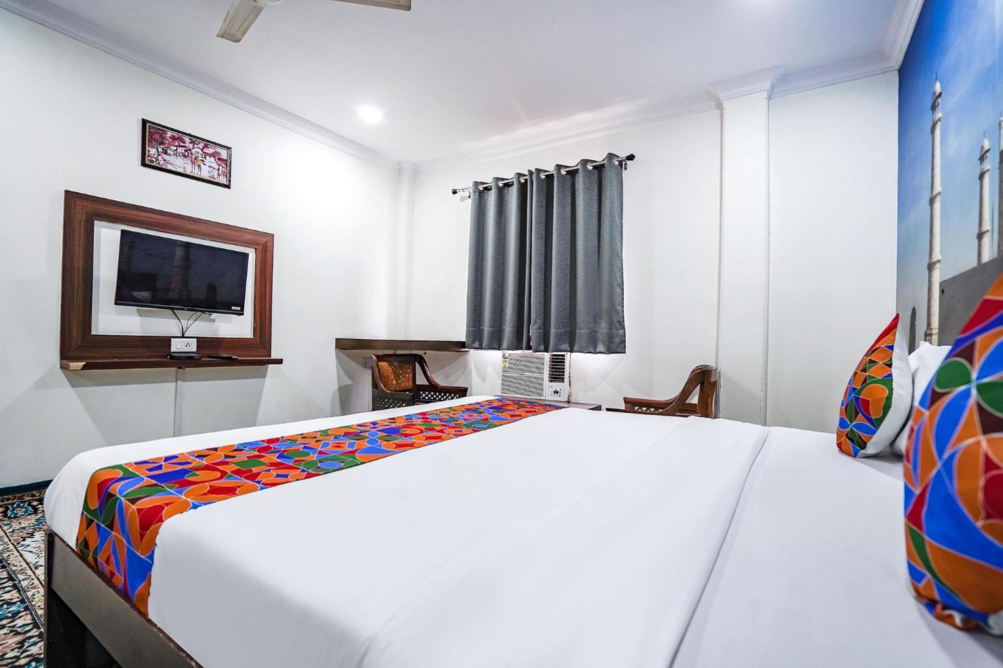 Fabhotel Taj Heritage 3*