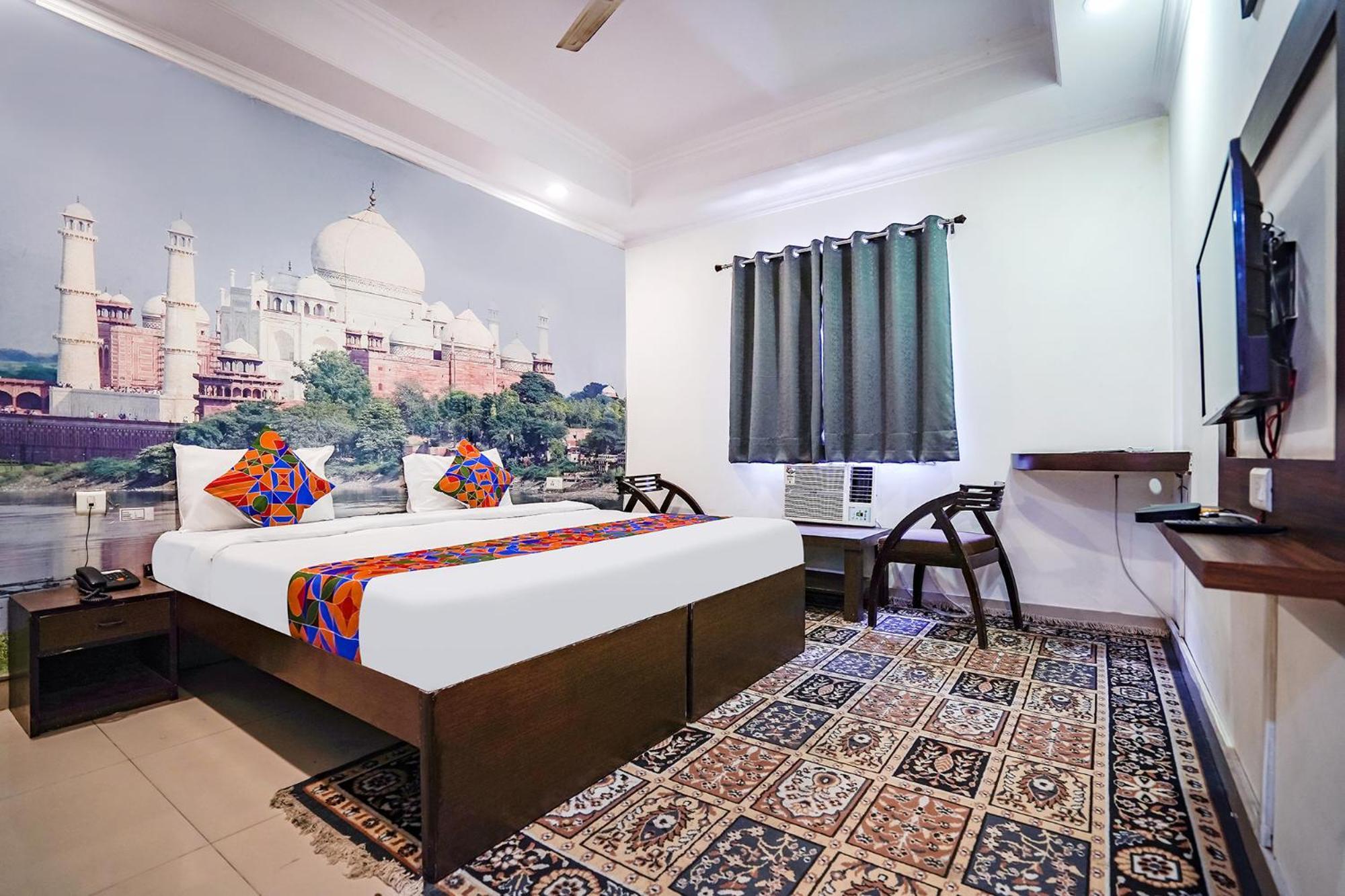 Hotel Fabhotel Taj Heritage