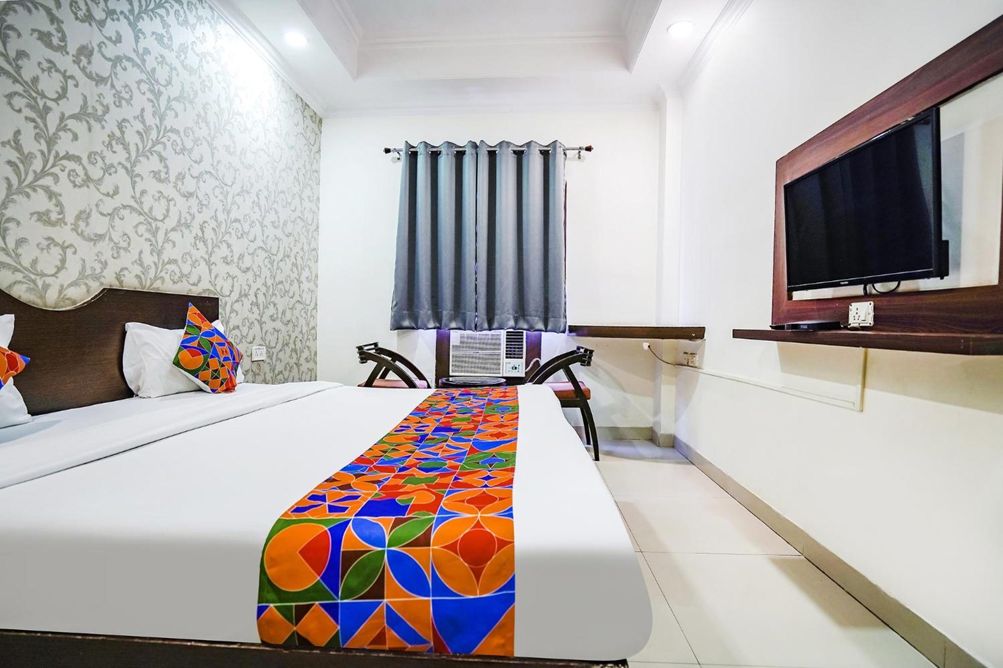 Hotel Fabhotel Taj Heritage