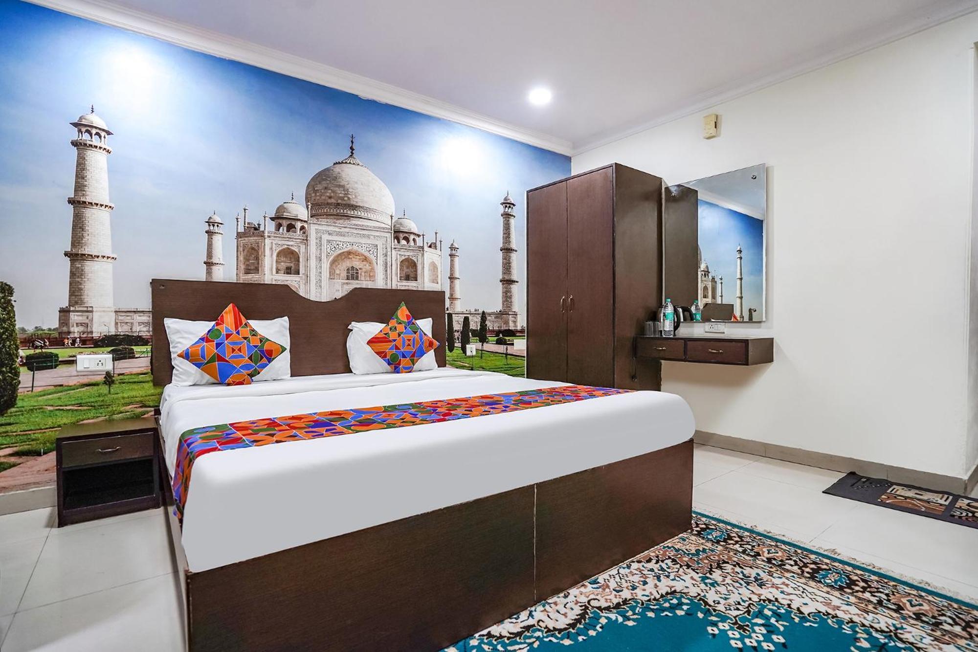 Fabhotel Taj Heritage Hotel 3*