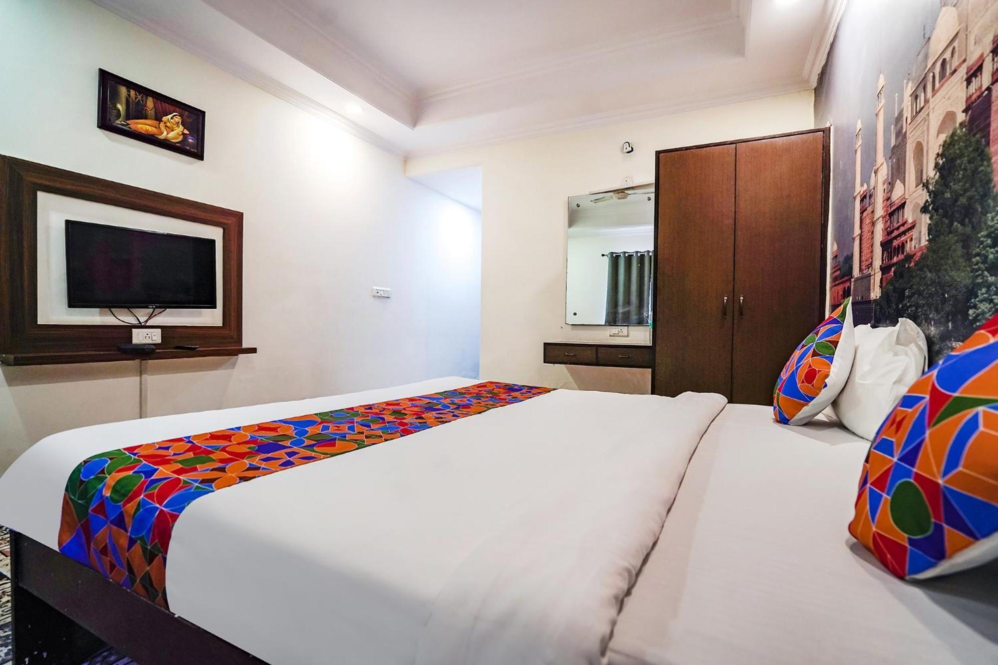 Fabhotel Taj Heritage Agra (Uttar Pradesh)