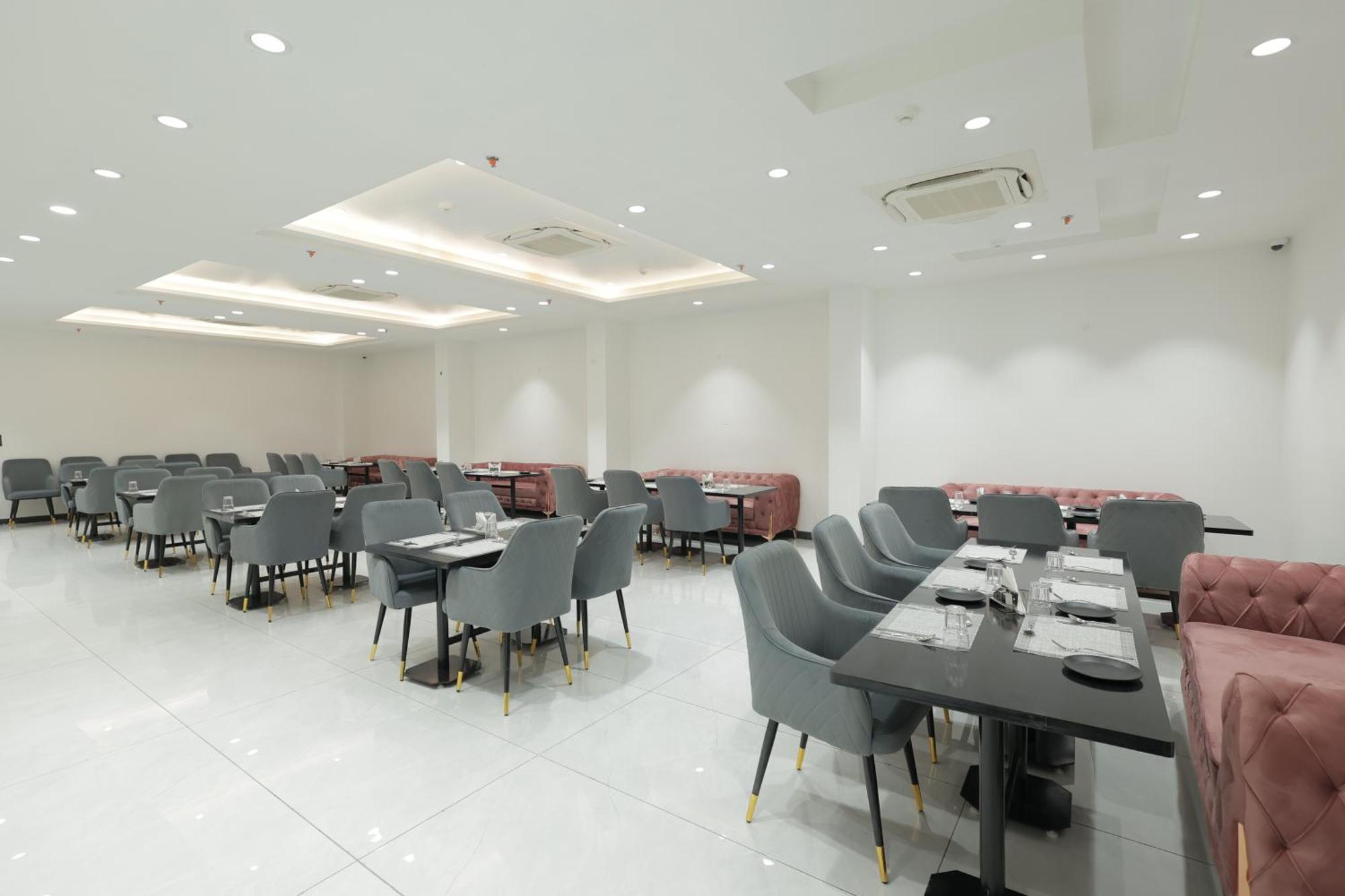 Snj Taj Grand 3* Agra (Uttar Pradesh)