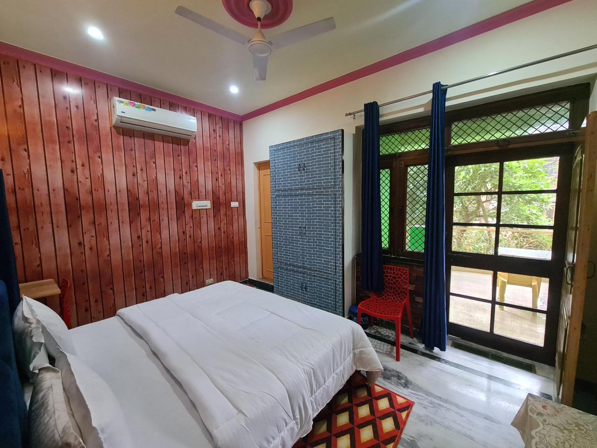 Homestay Anukampa Paying Agra (Uttar Pradesh)