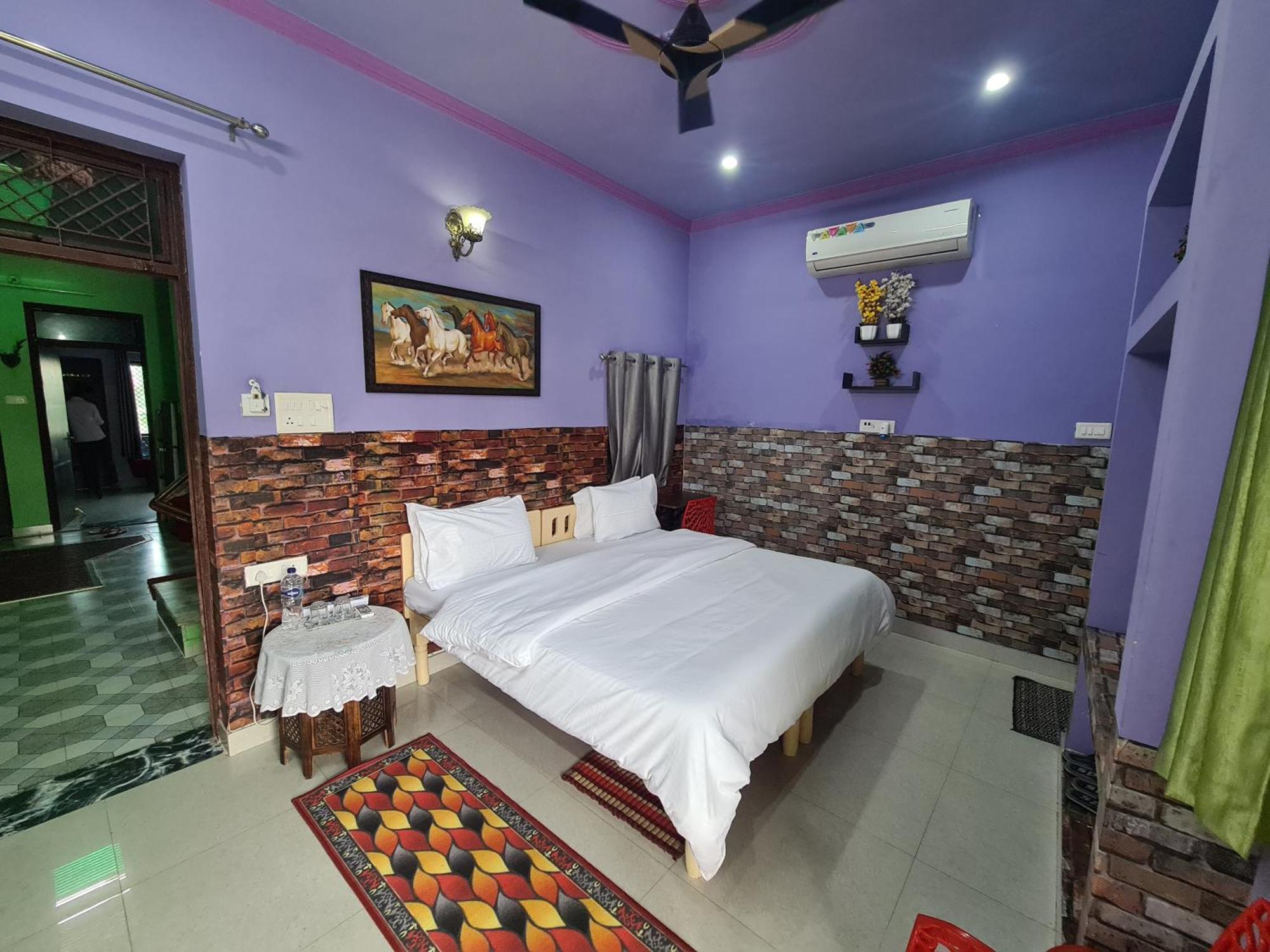 Anukampa Paying Homestay Agra (Uttar Pradesh)