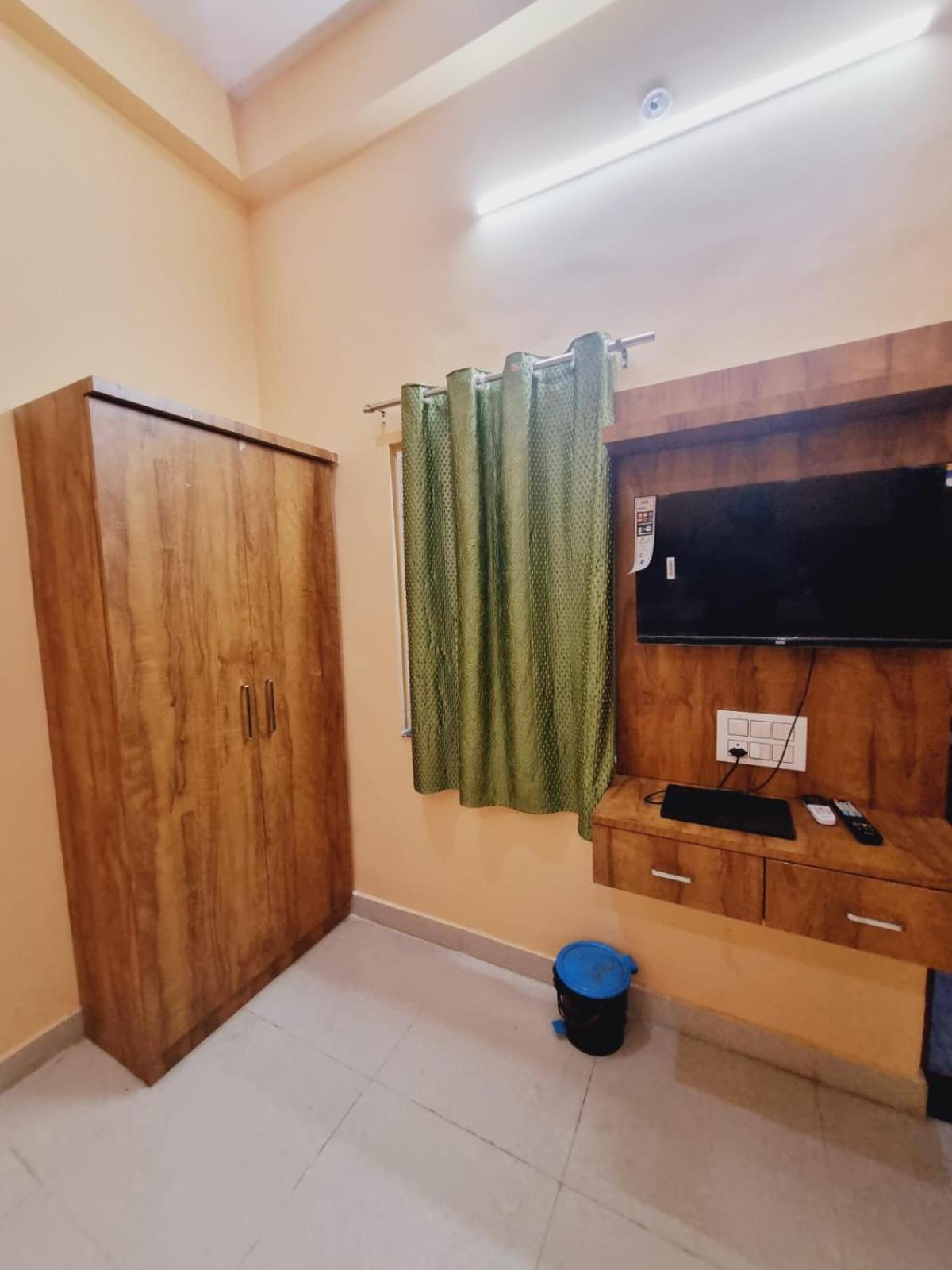 White Home- Affordable 3* Agra (Uttar Pradesh)
