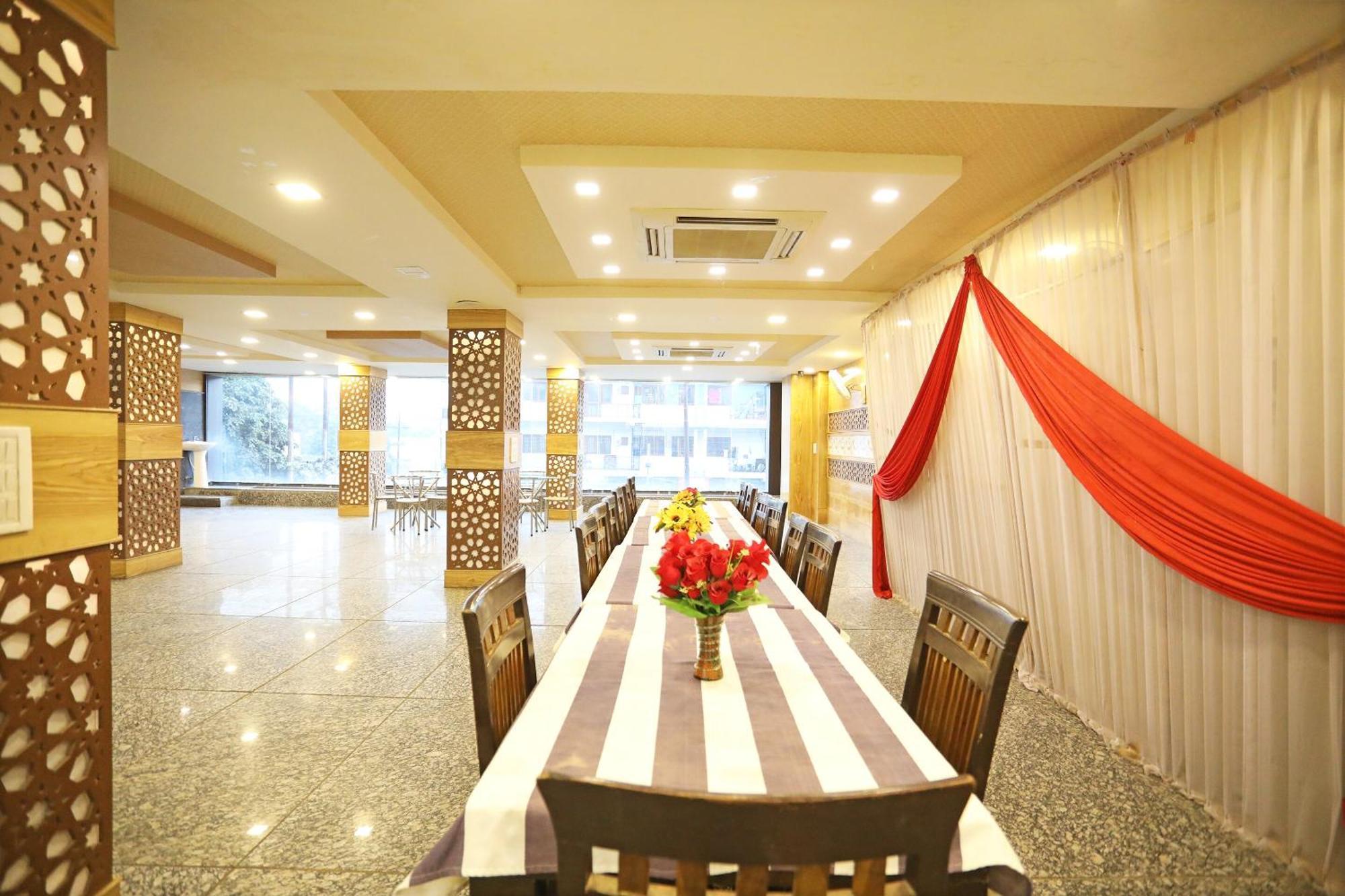 Hotel O Shanti Palace