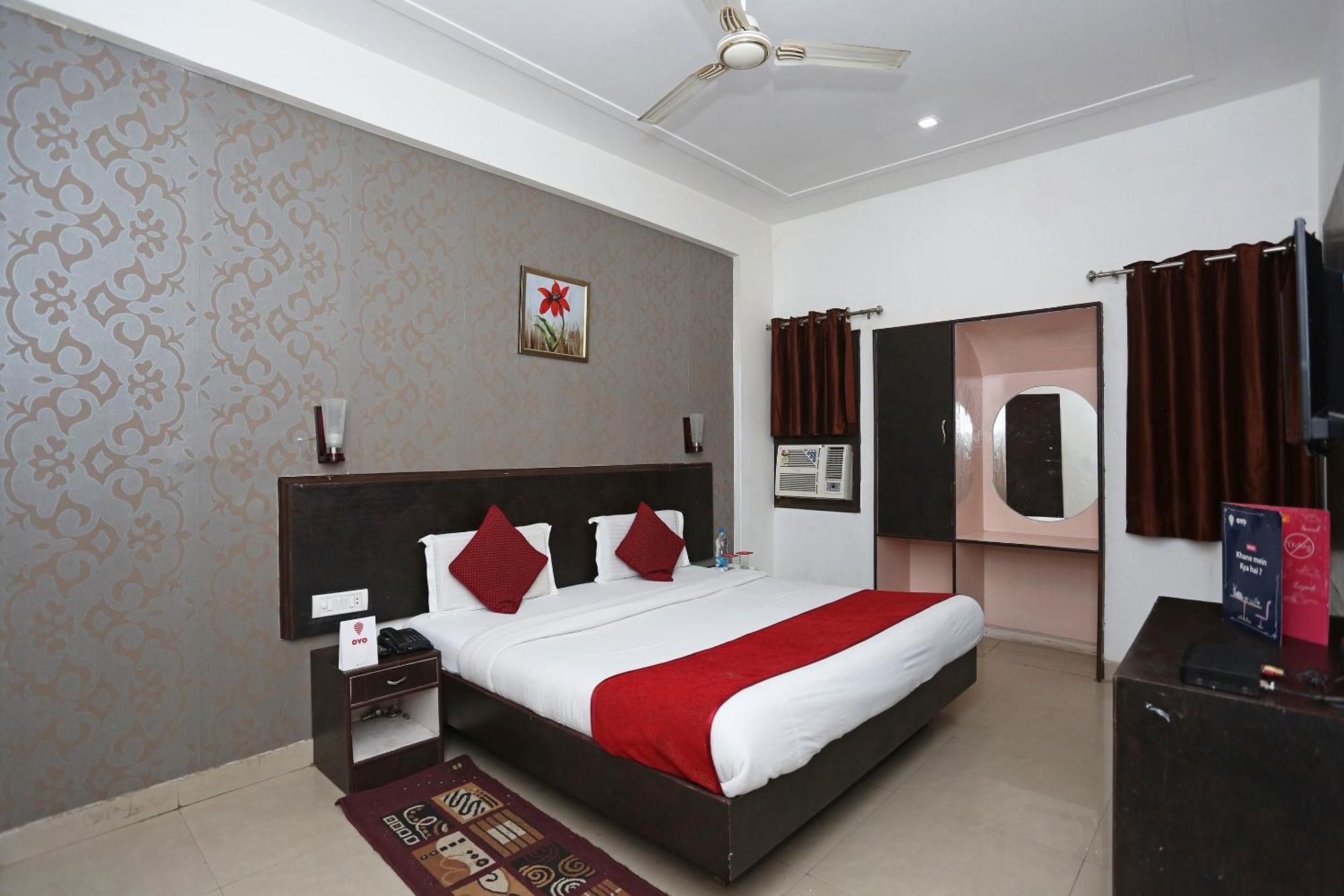 Hotel O Kanha Continental 3*