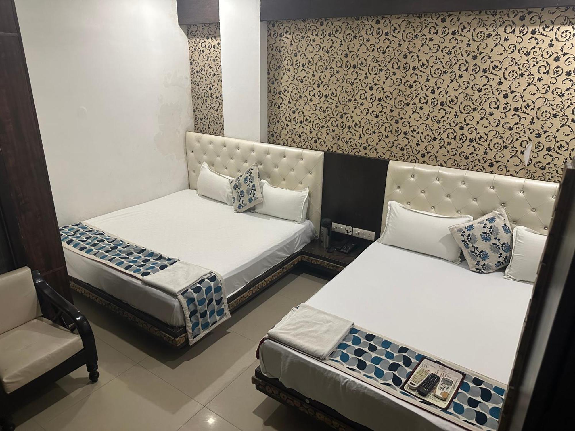 Hotel Riya Palace Agra Agra (Uttar Pradesh)