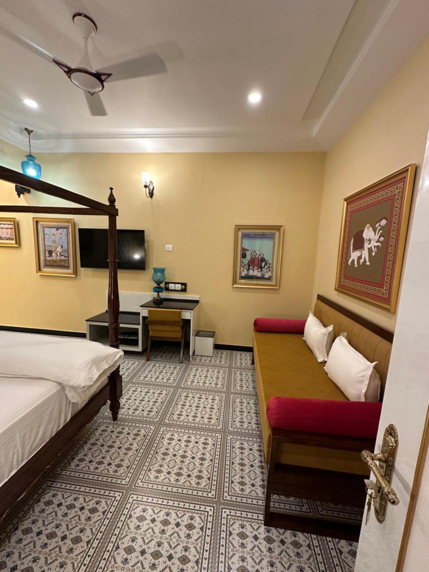 The Coral Court Homestay